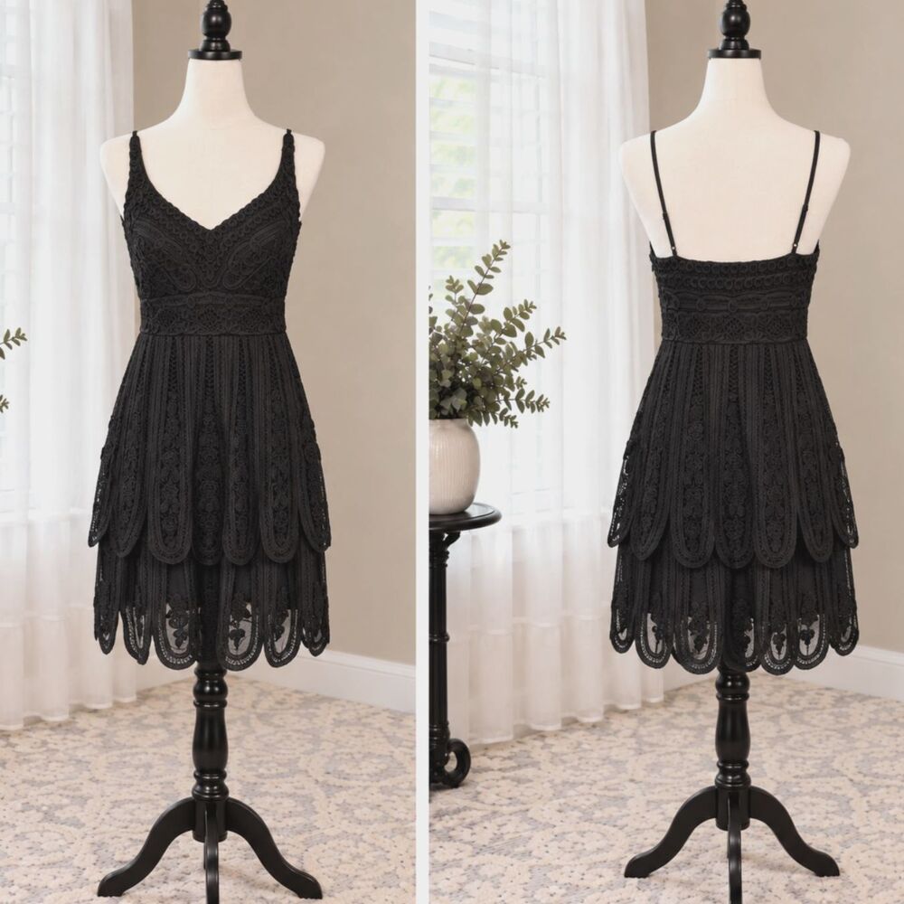 Vintage Cache Luxe Black Lace Tiered Cocktail Dress Size 2